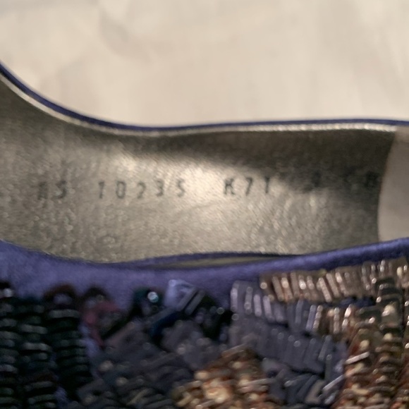 SALVATORE FERRAGAMO Colorblock Sequin Pumps - Picture 13 of 14